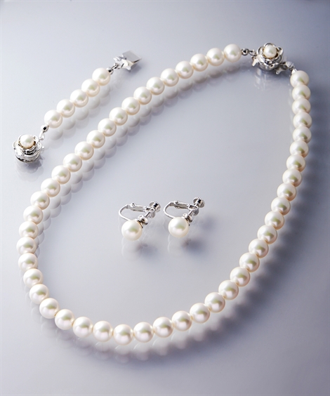 パール　真珠　2連ネックレス　イヤリング　上品　冠婚葬祭　パーティ　式典　貝真珠 日本製 パール 真珠 ネックレス イヤリング ピアス 2点セット 冠婚葬祭