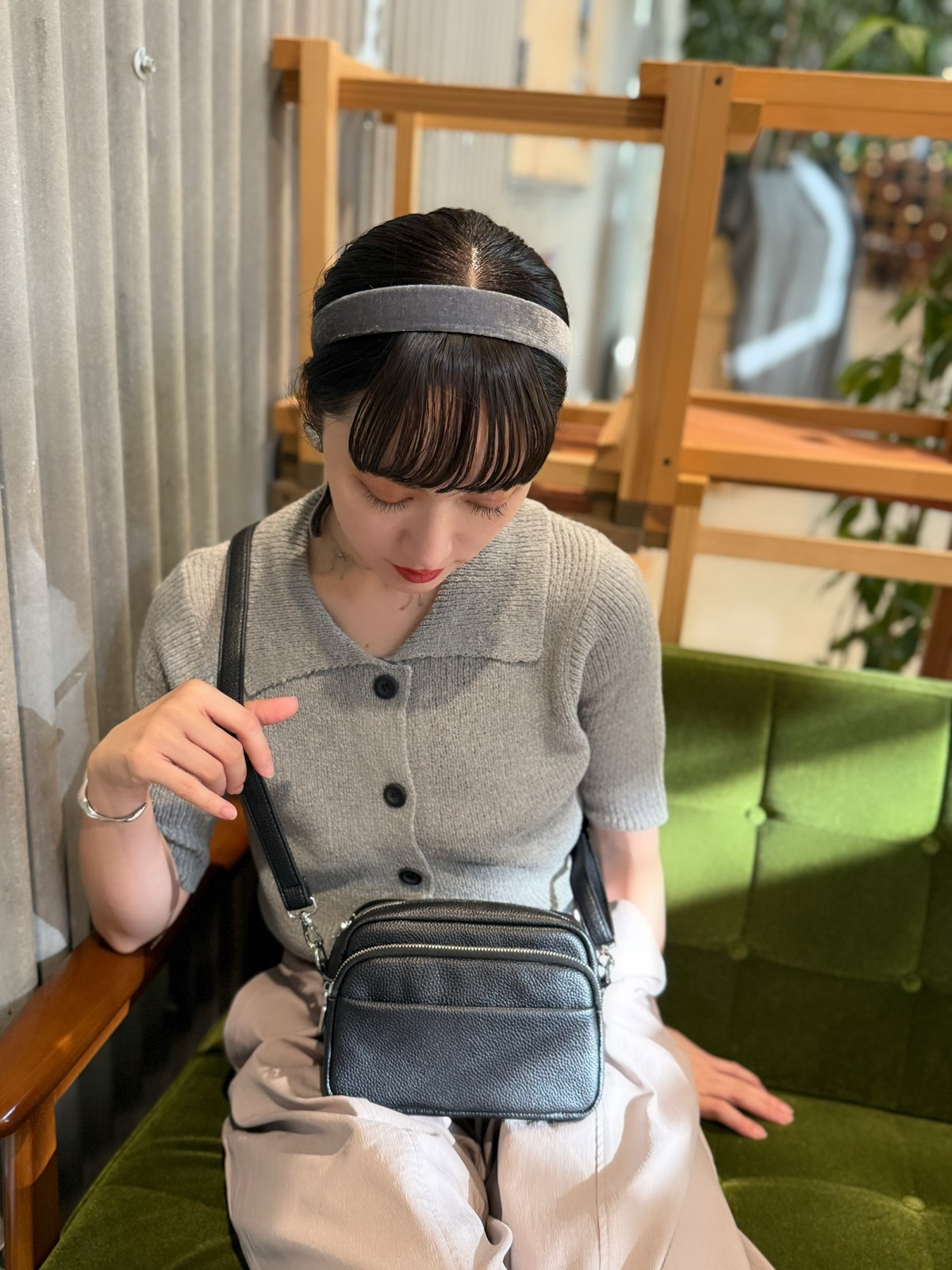Lune（リュンヌ） シティジップショルダーバッグ チェーン 本革 レザー 