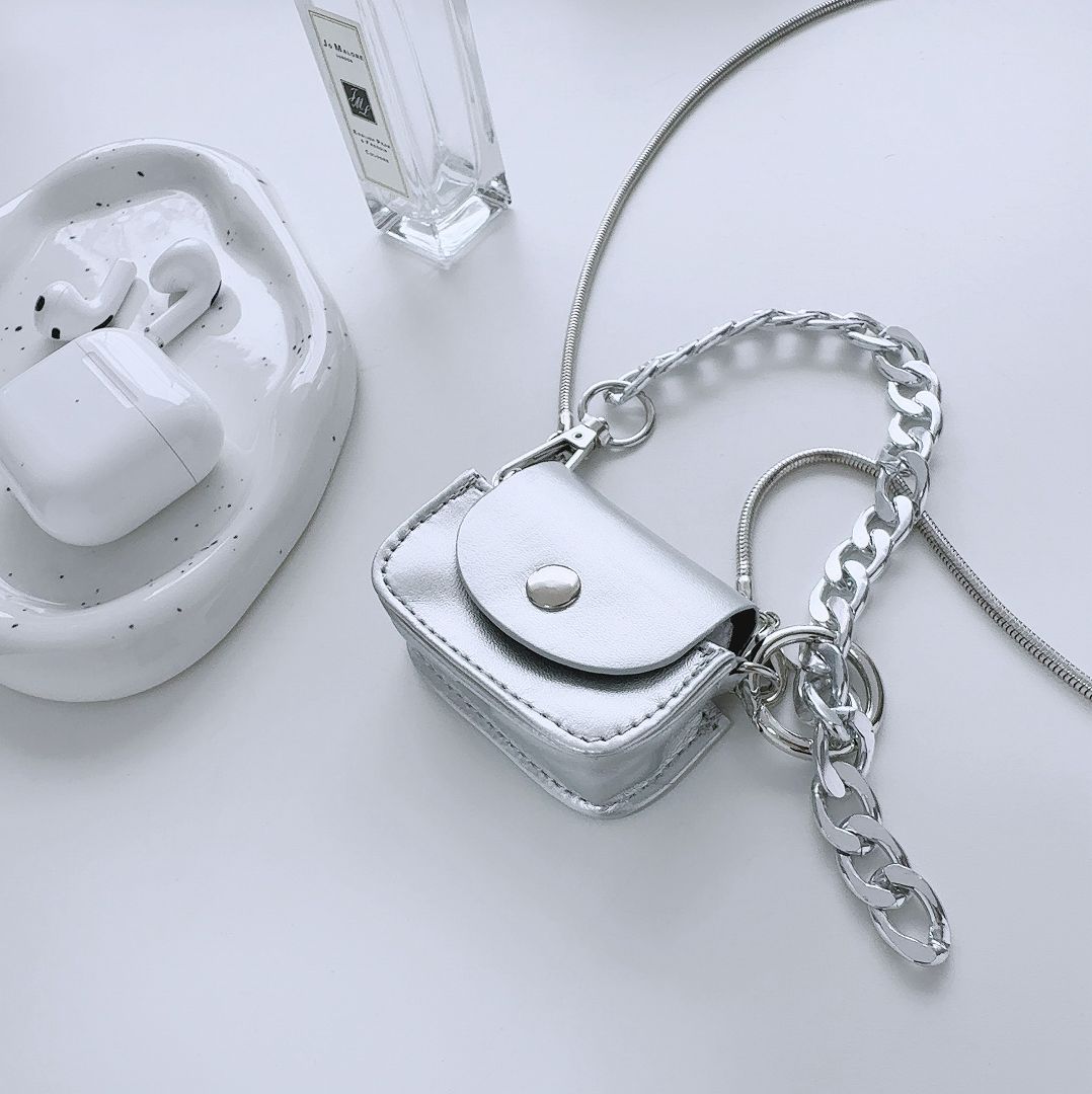 Apple AirPods AirPodsPro バッグスタイルケース エアポッズケース 第1世代 第2世代 第3世代 シルバー |  | 15