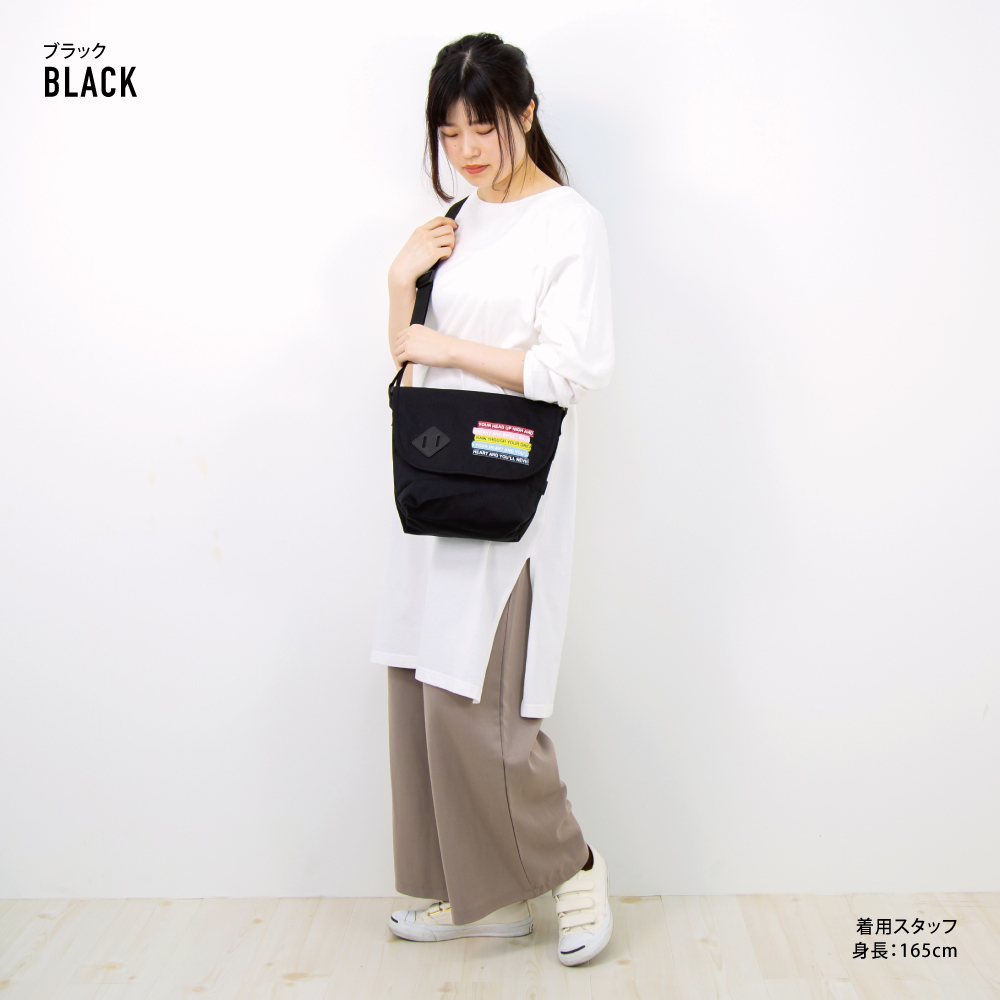 ショルダーバッグ