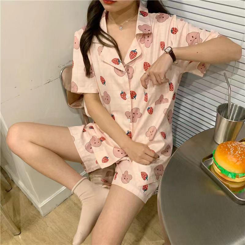 パジャマ レディース 春 夏 秋 半袖 半ズボン ルームウェア 上下セット シャツパジャマ プリント 女性 セットアップ 前開き トレンド 部屋着 | ブランド登録なし | 01