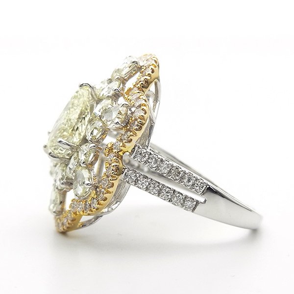 ダイヤモンド リング 1.93ct IF LIGHT YELLOW ペアモディファイト 
