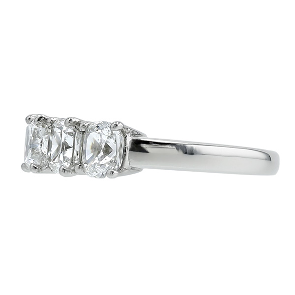 ダイヤモンド ハーフエタニティ リング 3.52ct(Total)/5石 E〜F