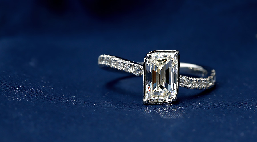 ダイヤモンド リング 1.5ct H VS2 フレームカット プラチナ Pt 鑑定 