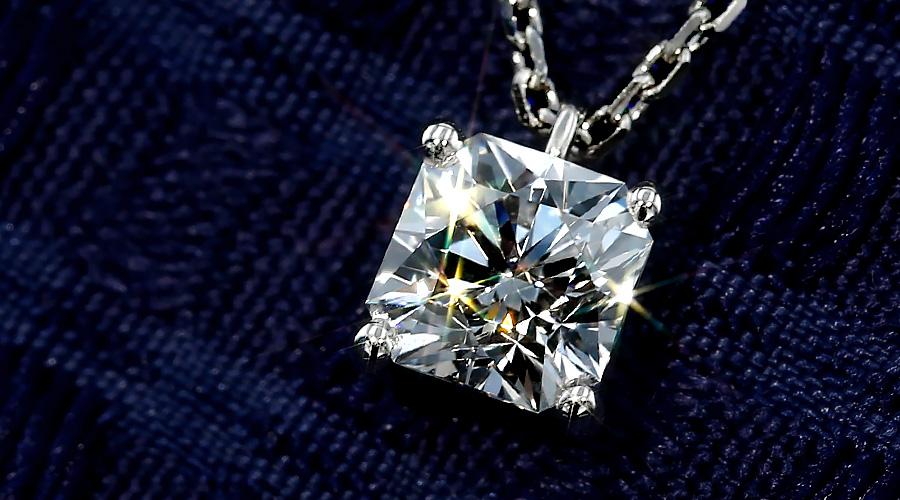 ダイヤモンド ネックレス 一粒 0.505ct D VVS2 フランダースカット 4本 