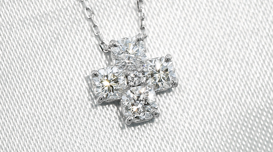 ダイヤモンド ネックレス 0.4ct(Total) E〜F I1 カットコーナードスクエアモディファイドブリリアントカット プラチナ Pt ソーティング付の画像