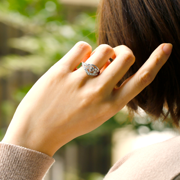 カメレオンダイヤモンド リング 0.091ct SI2 FANCY DARK GRAY YELLOWISH GREEN プラチナ Pt 鑑定書付の画像