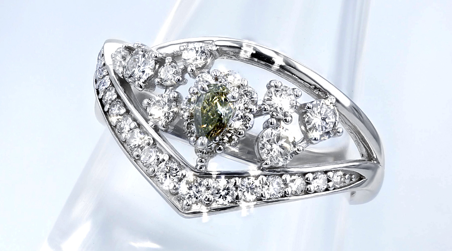 カメレオンダイヤモンド リング 0.091ct SI2 FANCY DARK GRAY YELLOWISH GREEN プラチナ Pt 鑑定書付の画像