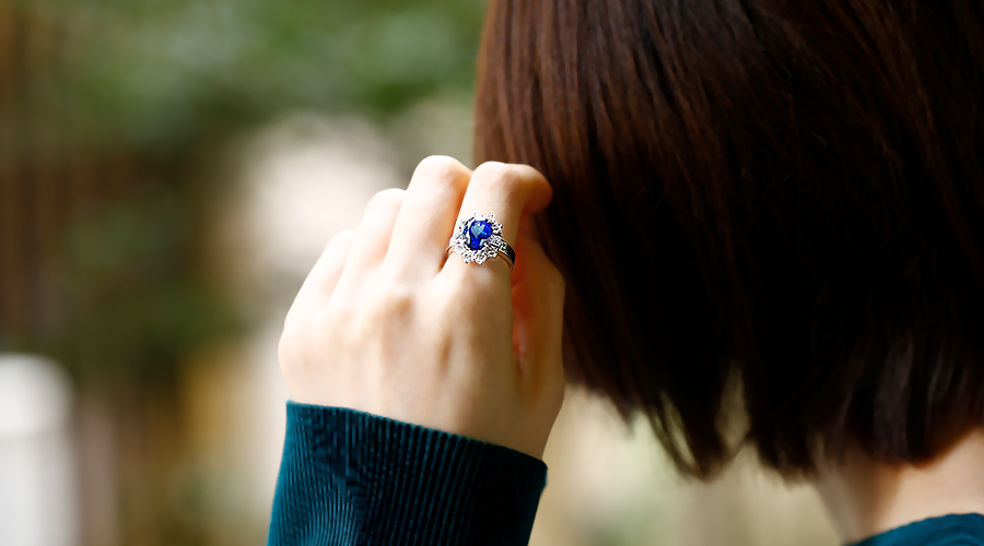 タンザナイト リング 5ct プラチナ Pt 鑑別書付 : エメットジュエリー