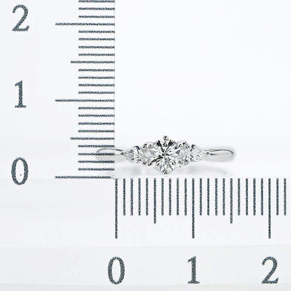 ダイヤモンド リング 0.2〜0.3ct F VS1〜2 3EX H&C プラチナ Pt 鑑定書付の画像