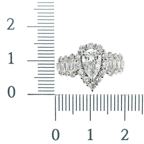 ダイヤモンド リング 1.032ct D SI2 ペアシェイプブリリアントカット 