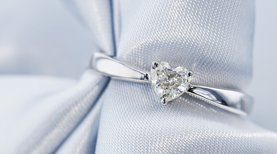 ダイヤモンド リング 0.280ct K SI2 ハート ブリリアント カット プラチナ Pt ソーティング付の画像