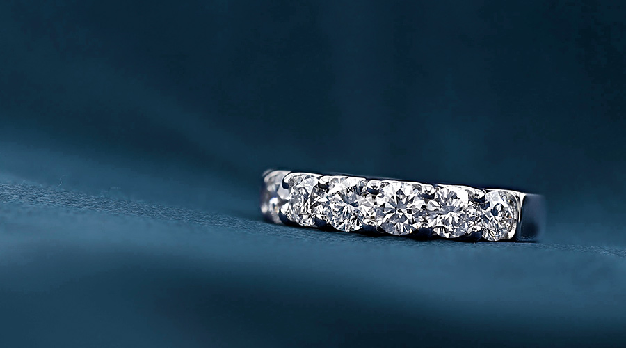 ダイヤモンド ハーフエタニティ リング 1.7ct(Total)/7石 D VS1 3EX 
