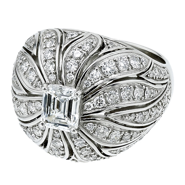 ダイヤモンド リング 0.9ct E VVS2 エメラルドカット プラチナ Pt 鑑定 