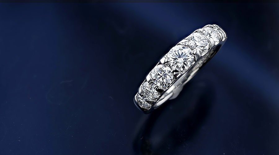 ダイヤモンド ハーフエタニティ リング 1.5ct(Total)/7石 D VVS1 3EX 