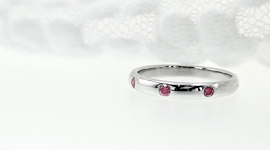 ピンクダイヤモンド リング 0.1ct(Total) FANCY VIVID PINK〜FANCY VIVID ORANGY PINK VS2〜SI2 プラチナ Pt ソーティング付の画像