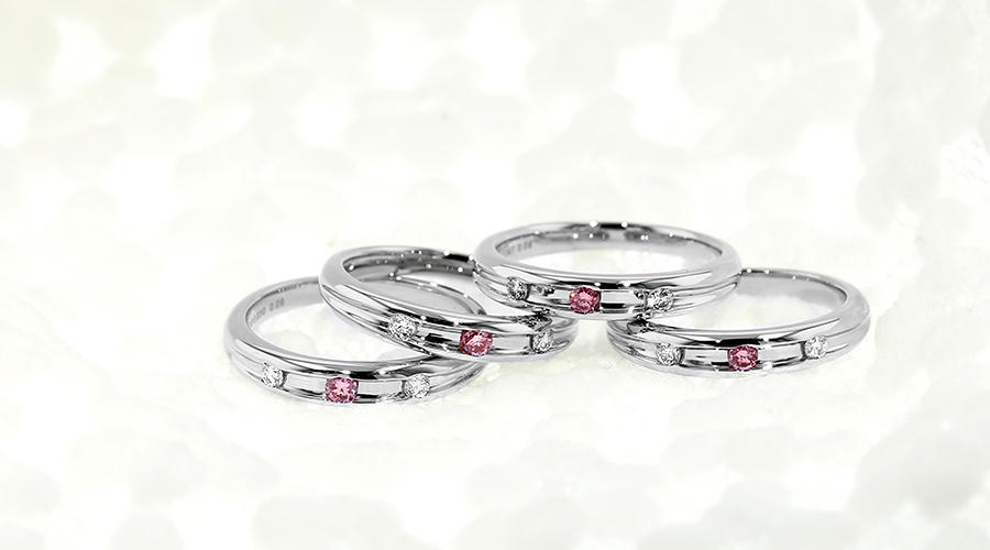 ダイヤモンド リング 0.04〜0.05ct FANCY VIVID PINK/FANCY VIVID PURPLE PINK/FANCY INTENSE PINK VS2〜SI2 プラチナ Pt ソーティング付の画像
