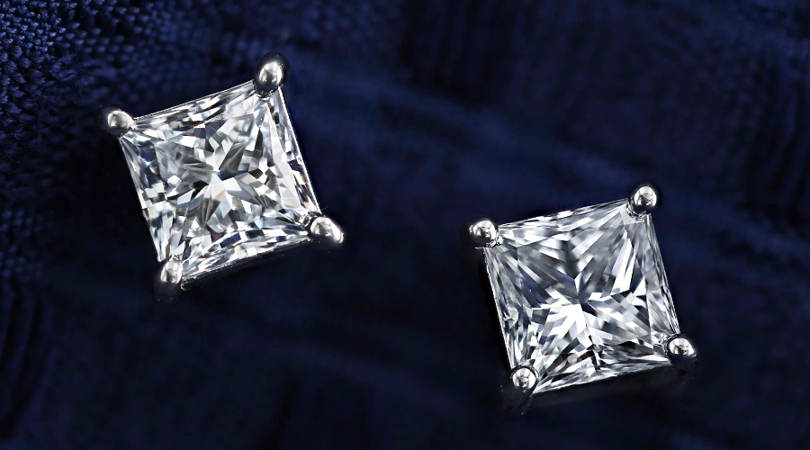 meme様　片方　1ｃｔ　鑑定書付き　プラチナ　天然ダイヤモンドピアス meme様片方1ct鑑定書付きプラチナ天然ダイヤモンドピアス