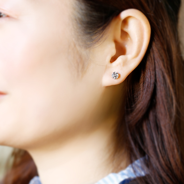 ダイヤモンド ピアス 一粒 片耳用 0.9ct K VS1 VERY GOOD プラチナ Pt 