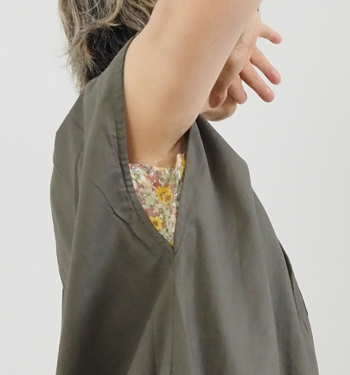 sosotto（ソソット） LIBERTYくるみボタン フレアーロングワンピース