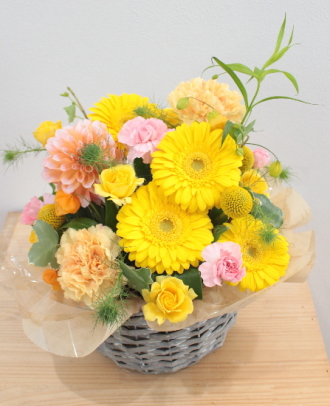 母の日 早期割引 退職 送別 誕生日 お祝い お供え お見舞い 結婚 アグレアーブル花や お祝い