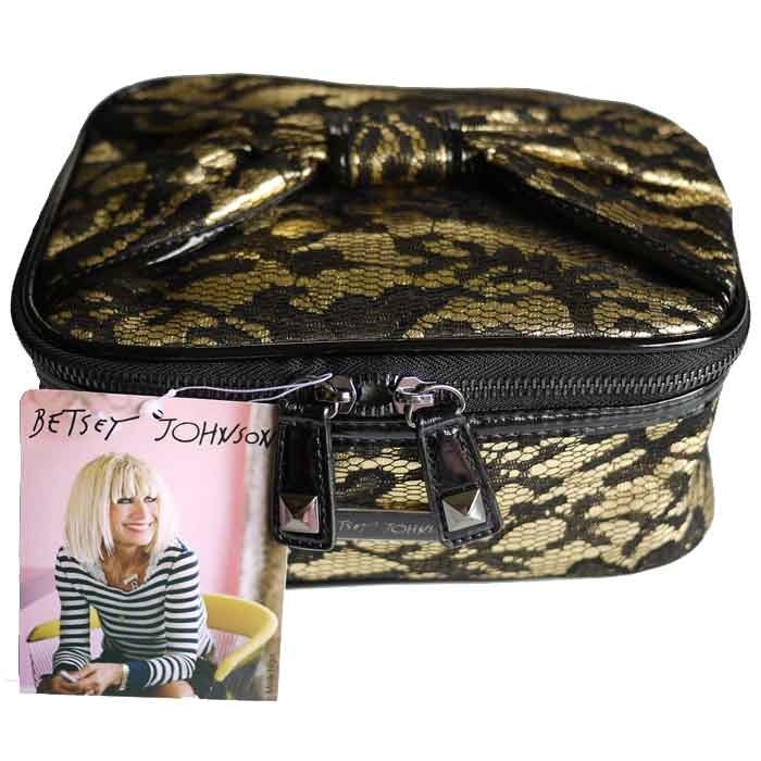 Betsey Johnson ベッツィージョンソン 化粧ポーチ レディース
