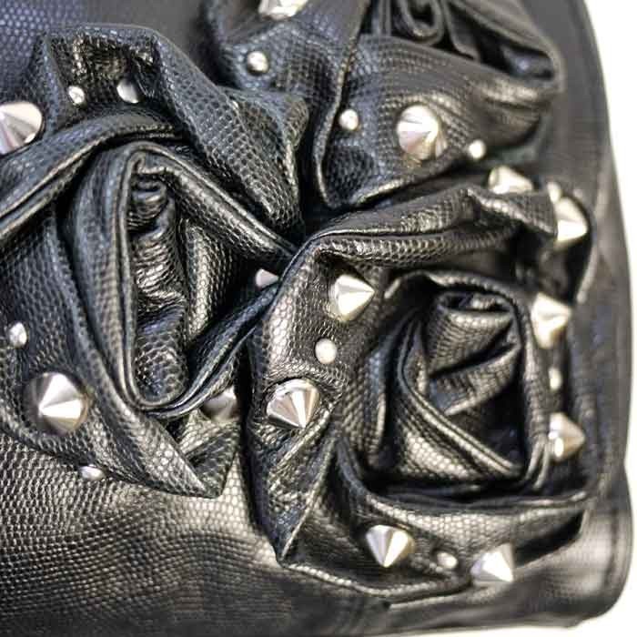 Betsey Johnson ベッツィージョンソン 牛革ハンドバッグ