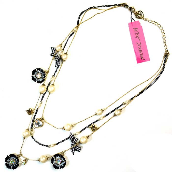 新品 未使用 Betsey Johnson ネックレス 箱あり 新品 未使用 Betsey Johnson ネックレス 箱あり アクセサリー