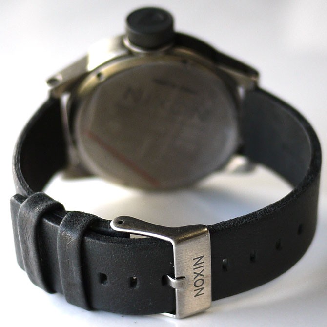 NIXON ニクソン 腕時計 メンズ クロニクル 黒 ブラック アナログ