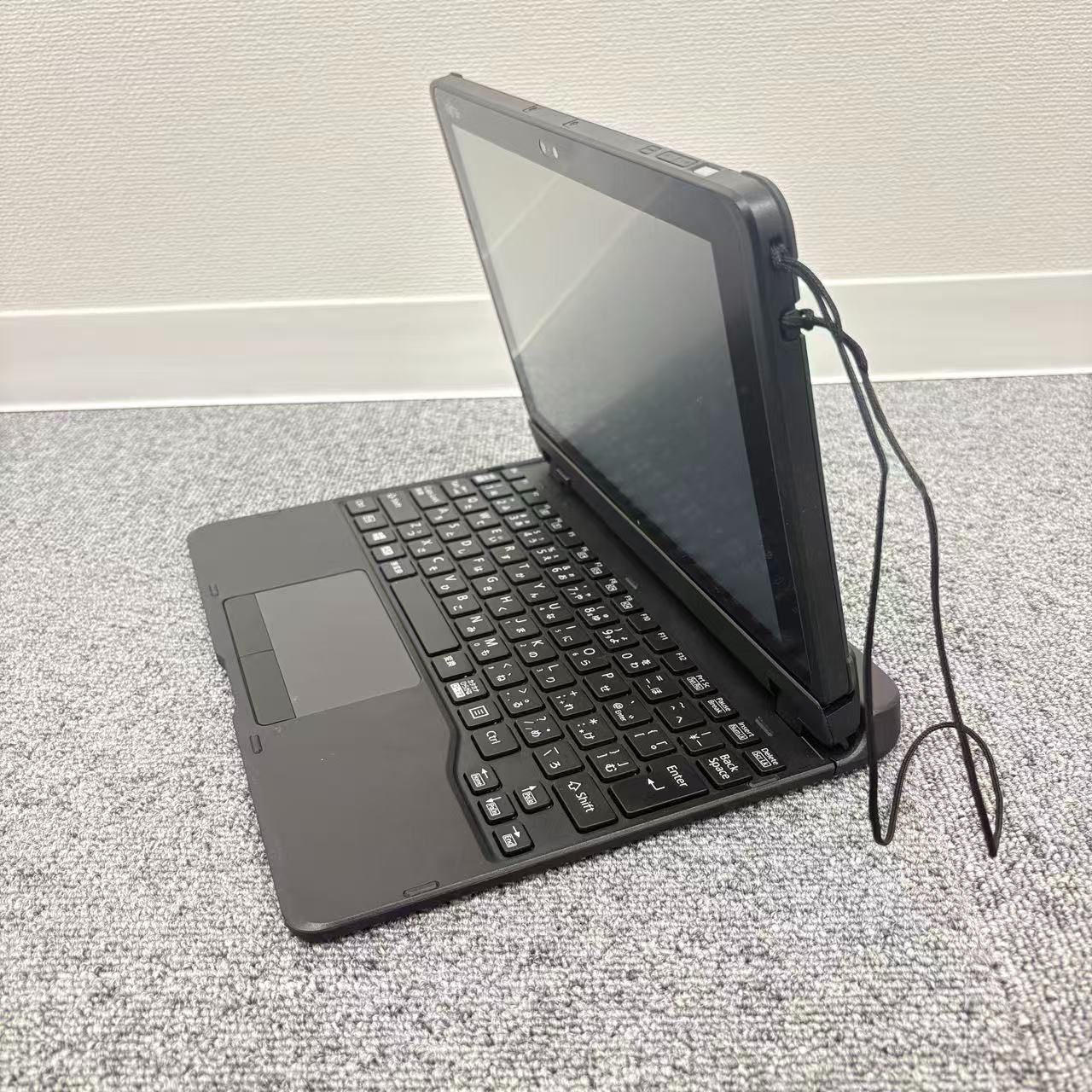 中古 Windowsタブレット 富士通 ARR...の詳細画像4