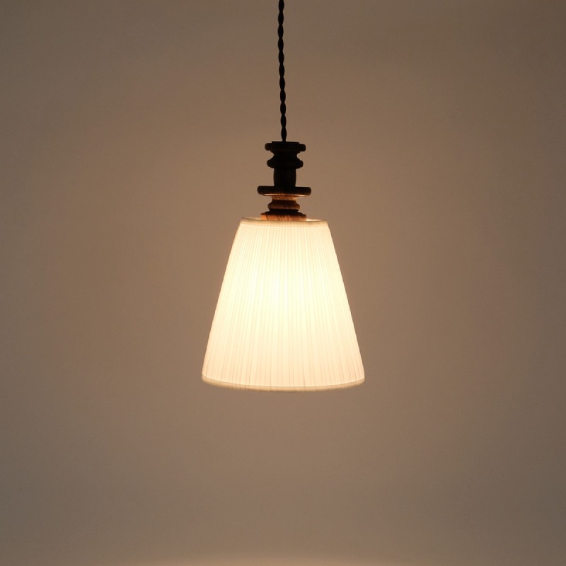 Horn Please ペンダントライト ヴィンテージ家具のような ペンダント