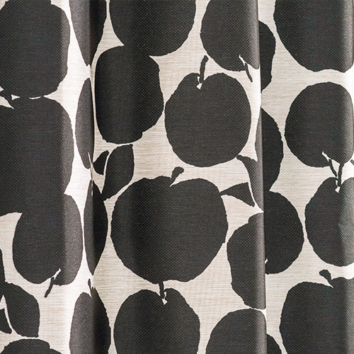 遮光カーテン オーダーカーテン／北欧テイストのモダンなリンゴ柄2級遮光カーテン「アップル」