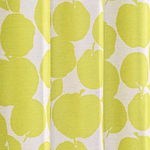 遮光カーテン オーダーカーテン／北欧テイストのモダンなリンゴ柄2級遮光カーテン「アップル」