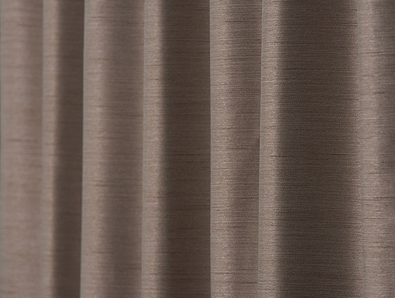 遮光カーテン オーダーカーテン／上品な光沢感のある贅沢なカーテン