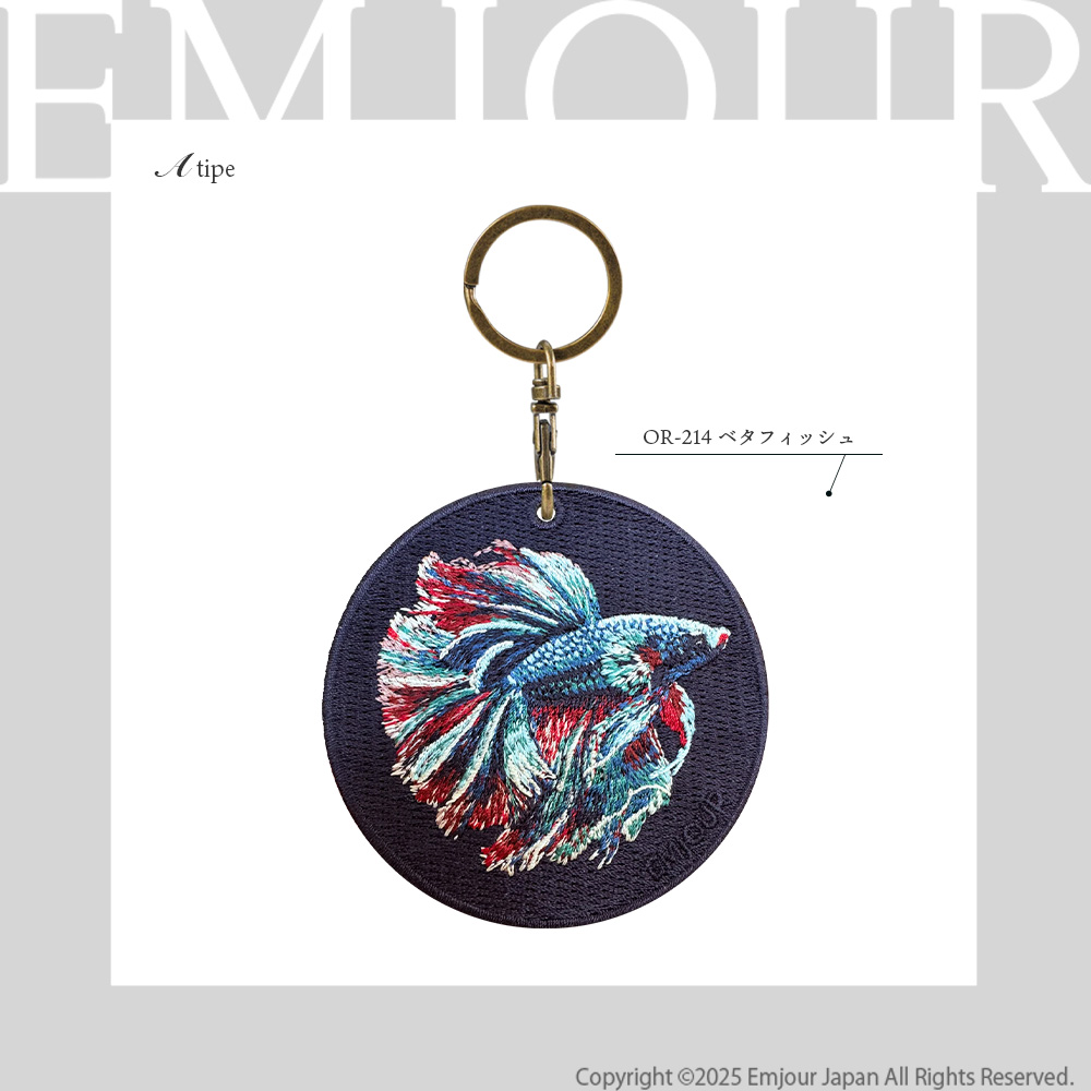 Animals（LOEWE） キーホルダー 刺繍 動物 アニマル チャーム ベタ