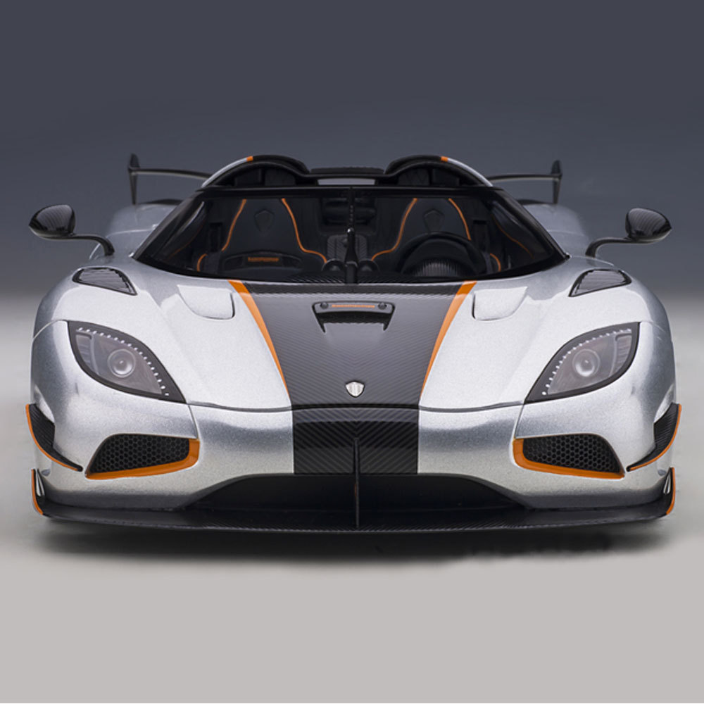 ミニカー 1/18 ケーニグセグ アゲ―ラ RS メタリック シルバー