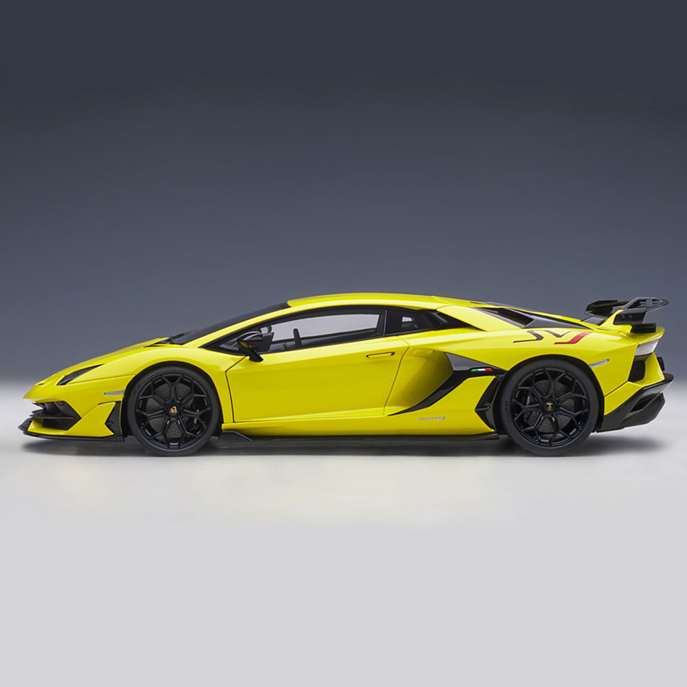 ミニカー 1/18 ランボルギーニ アヴェンタドール SVJ パール イエロー オートアート Lamborghini Aventador モデルカー  79175 : 79175 : エアージェイYahoo!ショッピング店 - 通販 - Yahoo!ショッピング