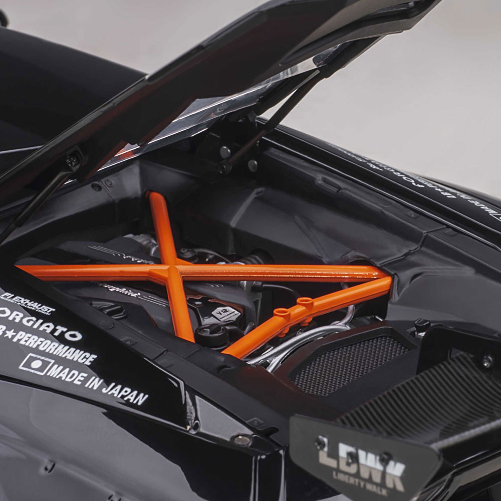 Lamborghini ミニカー 1/18 ランボルギーニ アヴェンタドール Lamborghini ミニカー 1/18 ランボルギーニ アヴェンタドール