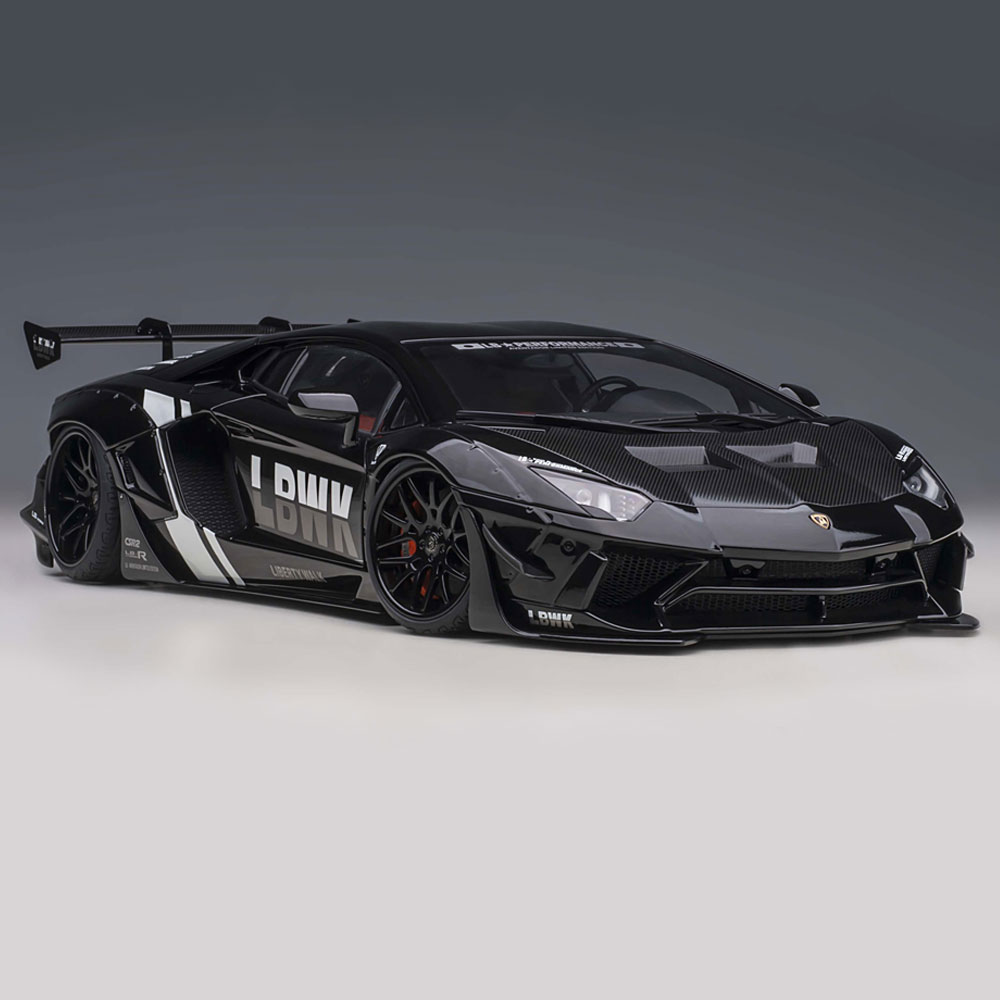 ミニカー 1/18 ランボルギーニ アヴェンタドール リミテッドエディション ブラック オートアート Lamborghini Aventador  モデルカー 79244 : 79244 : エアージェイYahoo!ショッピング店 - 通販 - Yahoo!ショッピング