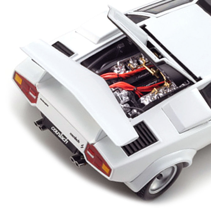 ミニカー 1/18 ランボルギーニ カウンタック LP400S ホワイト : エアー