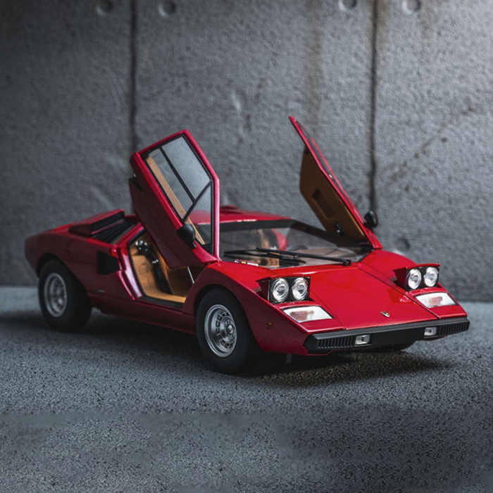 ミニカー 1/18 ランボルギーニ カウンタック LP400 レッド : エアー