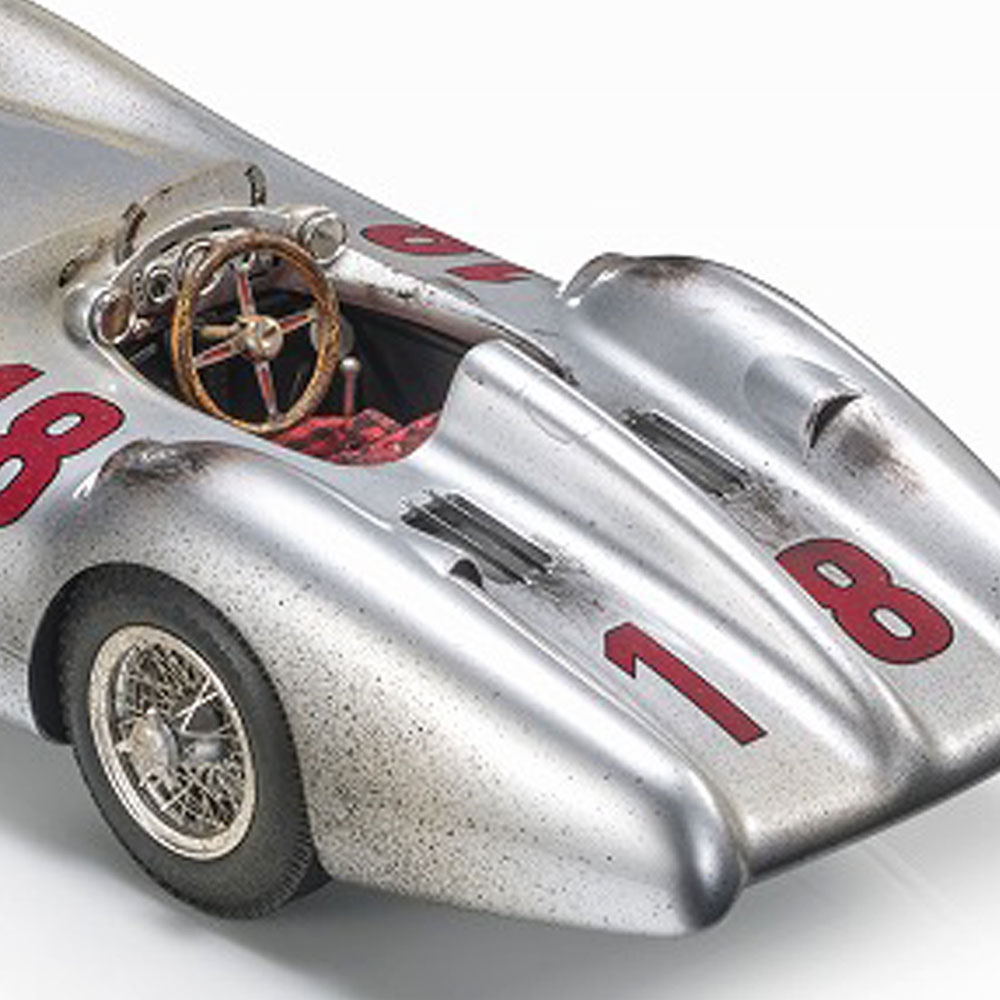 CMC 1/18 M-128B メルセデスベンツF1 W196R # 20 CMC Mercedes-Benz W196R Streamline, 1954, GP France #20