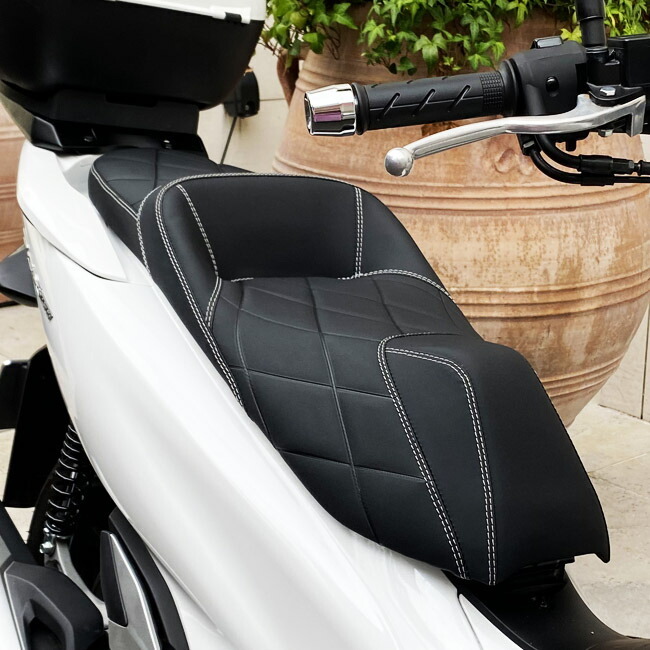 偉大な Noi Watdan ローダウン シート 段付き ブラック ホワイト ステッチ ホンダ Honda Pcx125 Jf81 Jk05 Pcx150 Kf30 Pcx160 Kf47 2018年 2021年 Ait Nw P 030n 保証書付 Algomhoria Com
