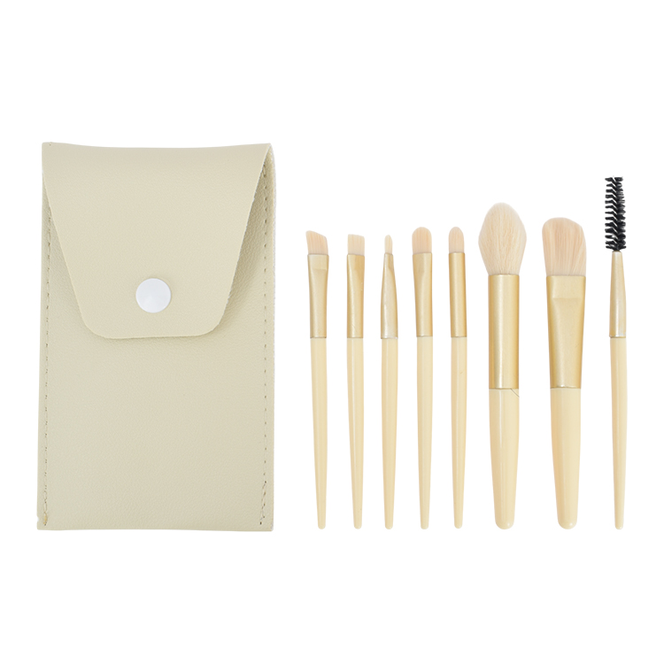 メイクブラシ メイクブラシセット 8本 ケース付き ファンデーション