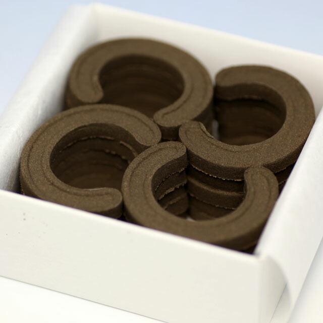 香炭 沈香 薫香炭 直径44mm 馬蹄型 小20枚入 0872 くんこうたん 玉初堂