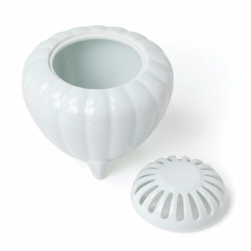 お香 香炉 空薫用 有田焼白磁 太白菊型 714212 松栄堂 SHOYEIDO 日本製