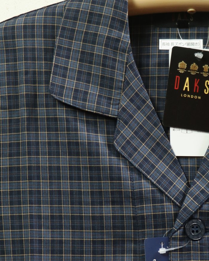 DAKS パジャマ Mサイズ 100%素材　新品タグ付き Mサイズ メンズ パジャマ 春夏 長袖 長ズボン DAKS ダックス 日本製