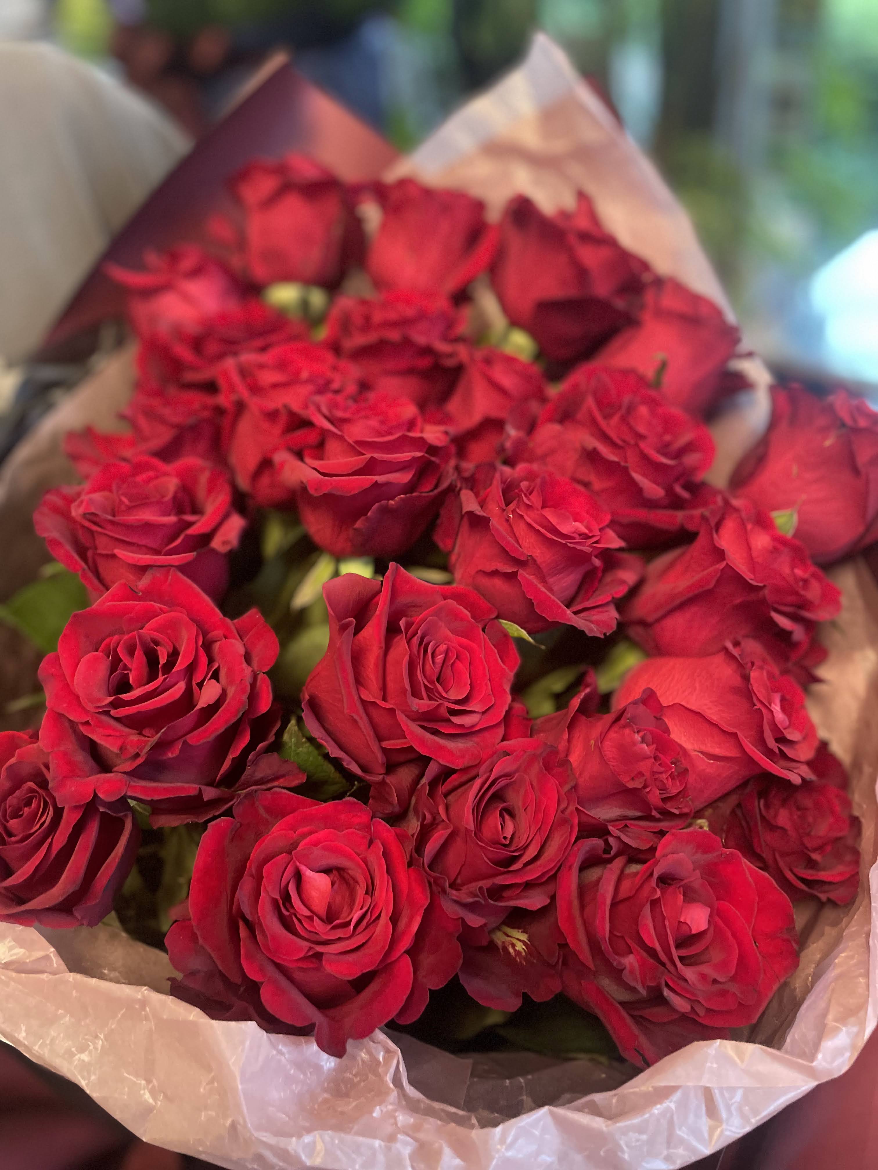 赤バラ25本ハッピー花束 赤バラ25本ハッピー花束 redrose25_top_rank.jpg