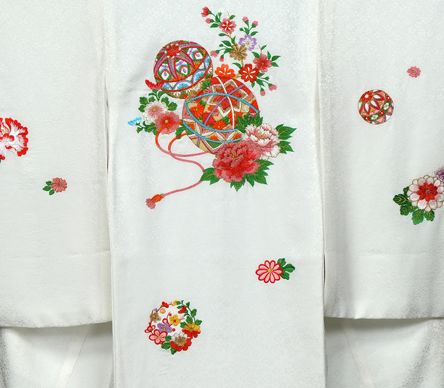 七五三 着物 3歳 女の子 正絹 刺繍入 被布セット 新品73jc3902