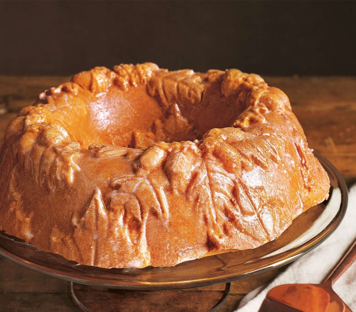 ノルディックウエア プラチナ オータム リース バントパン ケーキ型 Nordic Ware Platinum Autumn Wreath Bundt  Pan 82348 : 1005192 : akt8 - 通販 - Yahoo!ショッピング